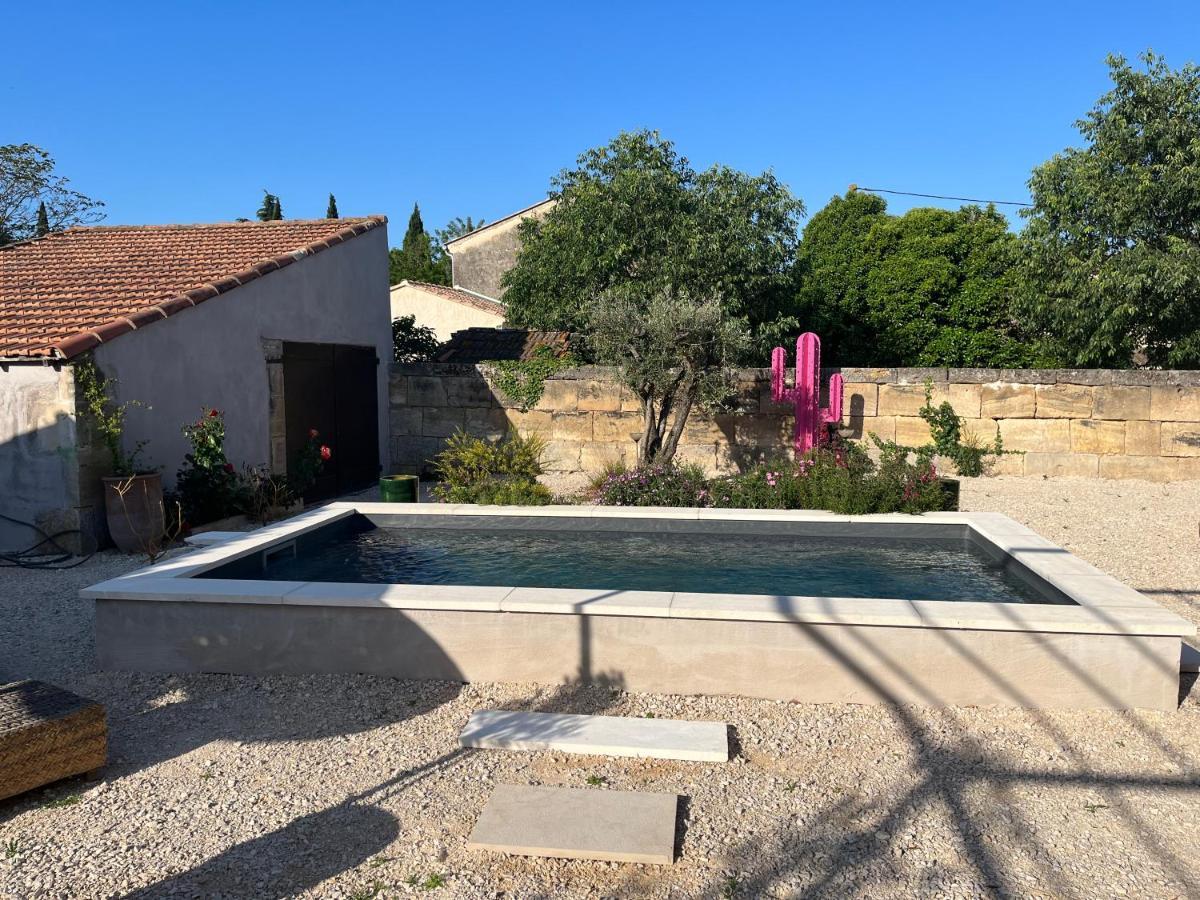 Apartmán Studio Dans Les Alpilles Fontvieille Exteriér fotografie